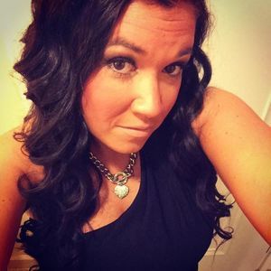 Meet your Posher, Corrine